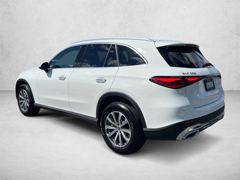 Certified 2026 Mercedes-Benz GLC 300 4MATIC image 7