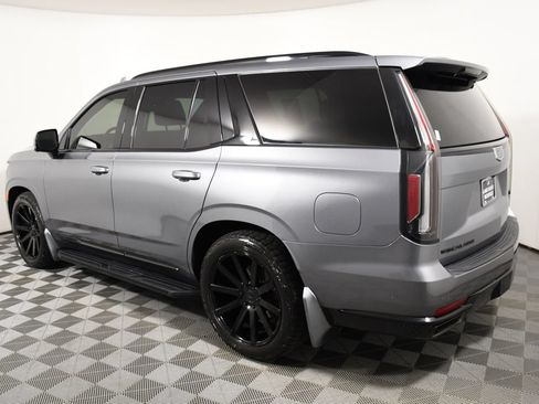 Used 2021 Cadillac Escalade Sport w/ Driver Assist Tech Package AWD/4WD image 3