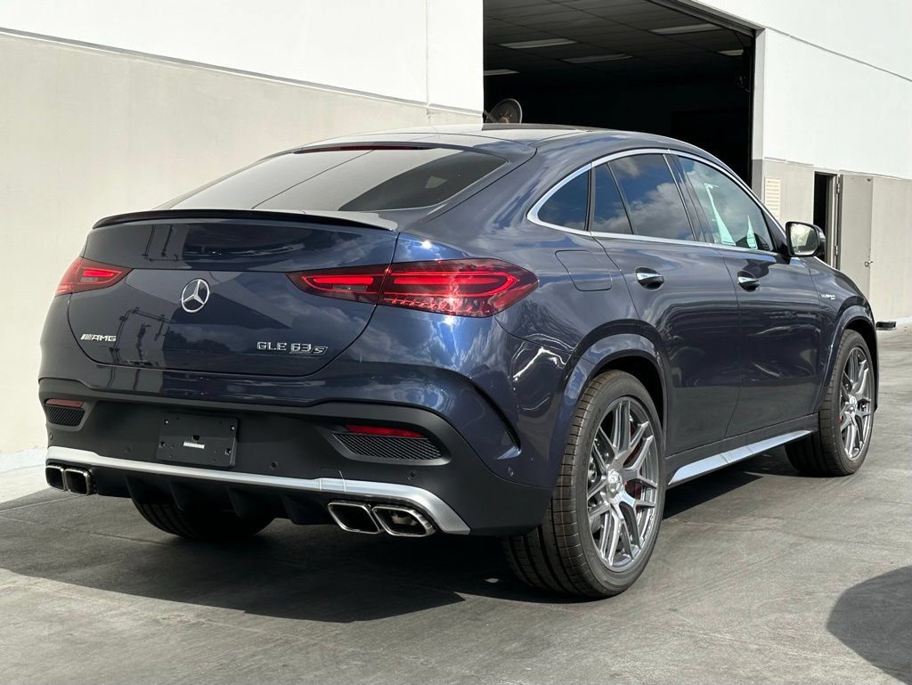 Used 2025 Mercedes-Benz GLE 63 AMG S image 10