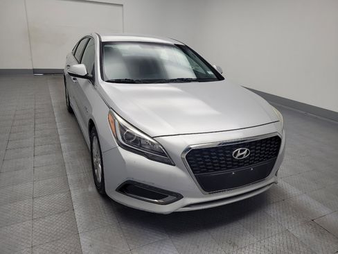 Used 2016 Hyundai Sonata SE image 14