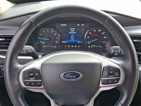 Used 2022 Ford Explorer XLT w/ Equipment Group 202A image 20