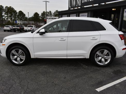 Used 2018 Audi Q5 2.0T Premium Plus w/ Premium Plus Package image 9