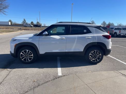 New 2026 Chevrolet TrailBlazer LT w/ Convenience Package image 7