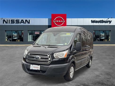 Used 2019 Ford Transit 350 XLT image 4
