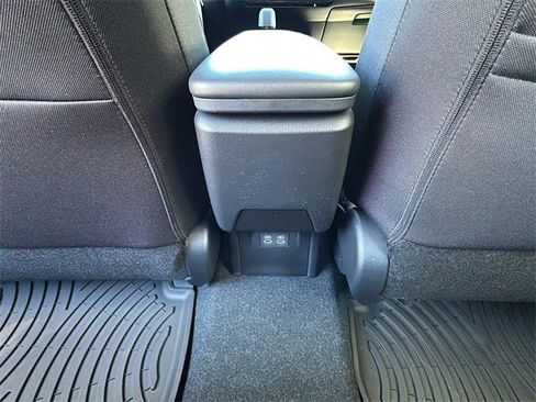 New 2026 Toyota Prius LE image 17