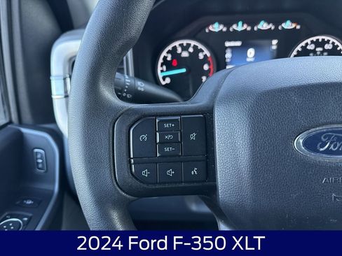 Used 2024 Ford F350 XLT w/ FX4 Off-Road Package image 19