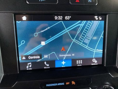 Used 2018 Ford F150 XLT w/ Equipment Group 302A Luxury image 9