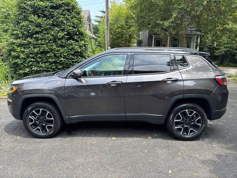 Used 2019 Jeep Compass Trailhawk AWD/4WD image 7