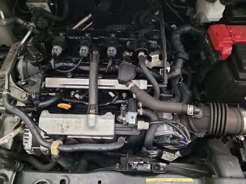 Used 2023 Nissan Versa SV FWD image 30