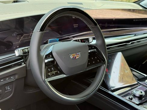 New 2026 Cadillac Escalade Sport AWD/4WD image 14