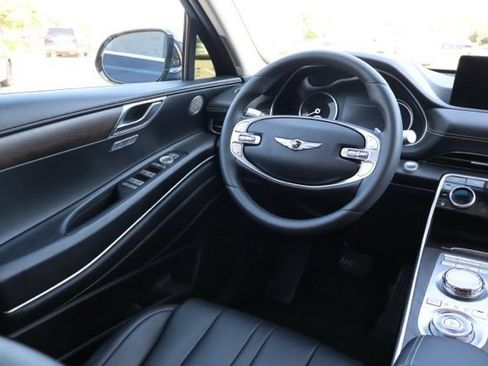Used 2023 Genesis GV80 3.5T AWD/4WD image 13