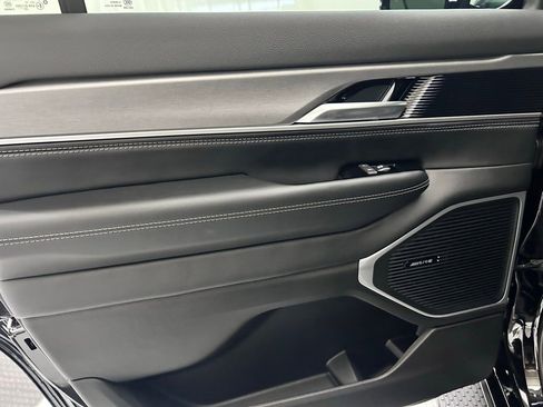 New 2026 Jeep Grand Wagoneer Limited image 13