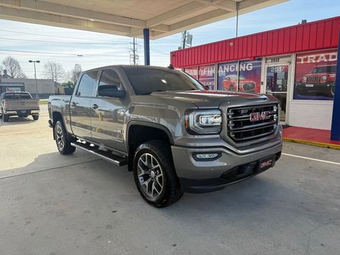 Used 2017 GMC Sierra 1500 SLT image 3