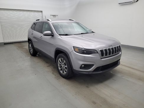 Used 2021 Jeep Cherokee Latitude Lux w/ Comfort/Convenience Group image 13