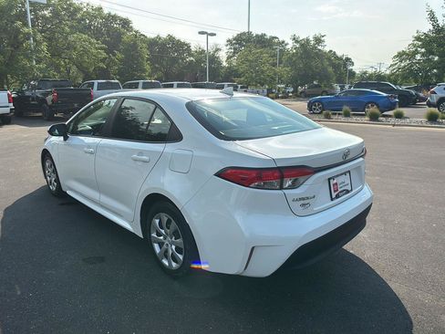 Used 2024 Toyota Corolla LE FWD image 15