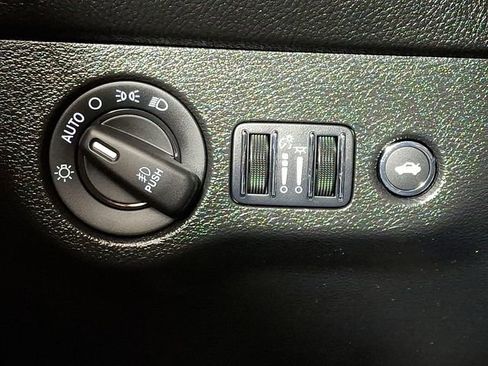 Used 2023 Dodge Challenger SXT w/ Blacktop Package image 25