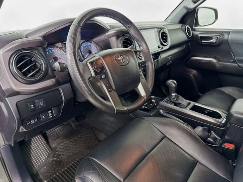 Certified 2023 Toyota Tacoma TRD Off-Road w/ TRD Premium Off Road Package image 10