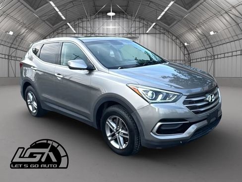 Used 2017 Hyundai Santa Fe Sport AWD/4WD image 1