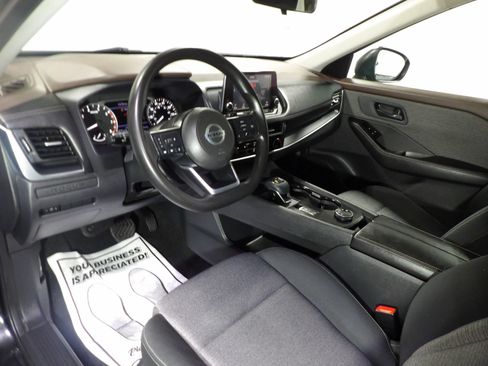 Used 2021 Nissan Rogue S AWD/4WD image 8