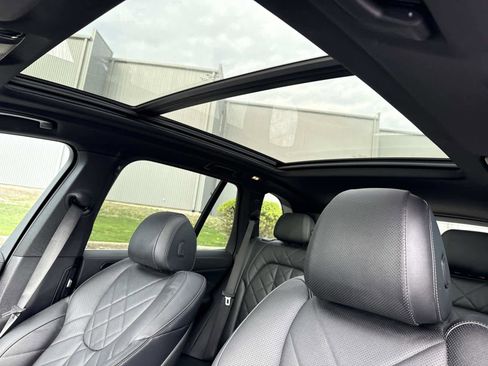Used 2023 BMW X5 xDrive40i w/ Premium Package image 4