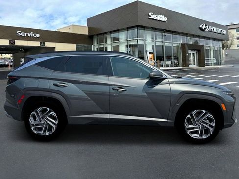 New 2026 Hyundai Tucson Limited AWD/4WD image 8