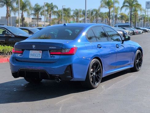 Used 2023 BMW 330i Sedan w/ M Sport Package RWD image 10