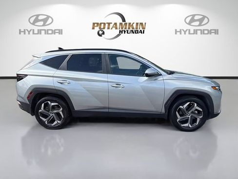 Used 2023 Hyundai Tucson SEL w/ Convenience Package FWD image 4