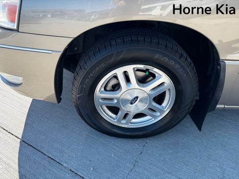 Used 2006 Ford Freestar SEL image 8