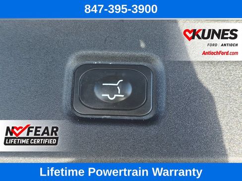 Certified 2025 Ford Expedition Active AWD/4WD image 30