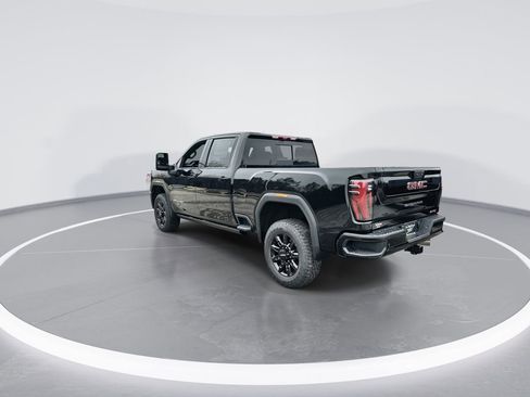 New 2026 GMC Sierra 2500 AT4 w/ AT4 Premium Plus Package AWD/4WD image 6