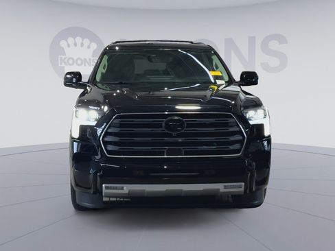 Used 2024 Toyota Sequoia Limited w/ Tow Technology Package AWD/4WD image 4