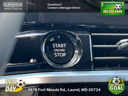 Used 2025 Nissan Pathfinder SV AWD/4WD image 27