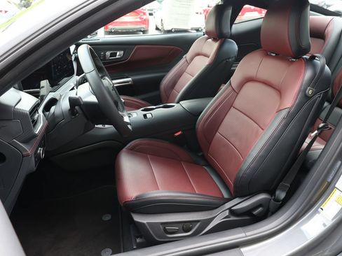 Used 2026 Ford Mustang GT RWD image 14