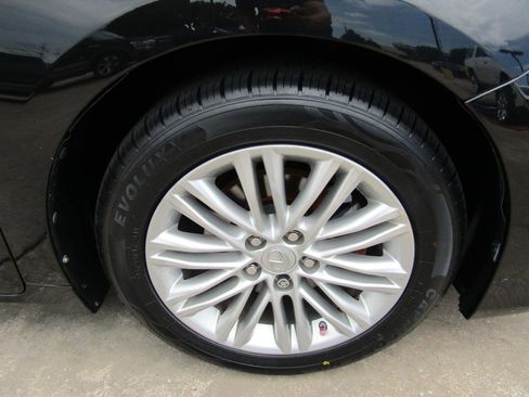 Used 2016 Lexus ES 350 w/ Premium Package w/Wood Trim FWD image 7