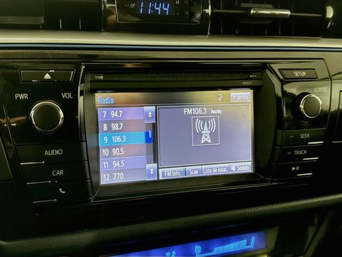 Used 2016 Toyota Corolla S FWD image 14
