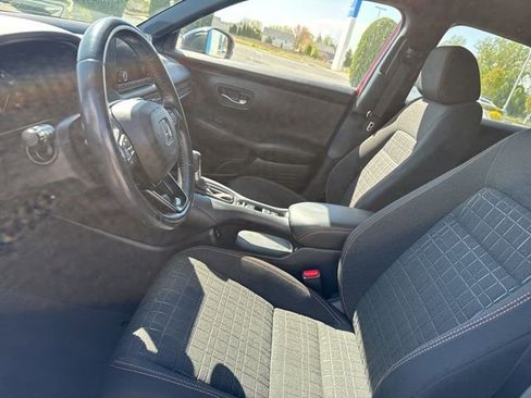 Used 2024 Honda HR-V Sport image 25