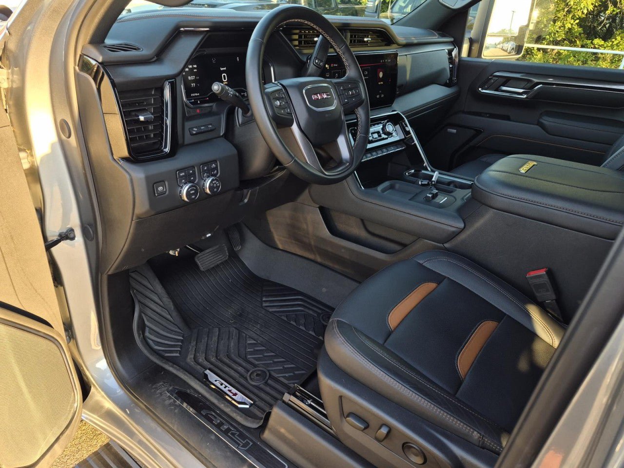 Certified 2024 GMC Sierra 2500 AT4 w/ AT4 Premium Plus Package AWD/4WD image 13