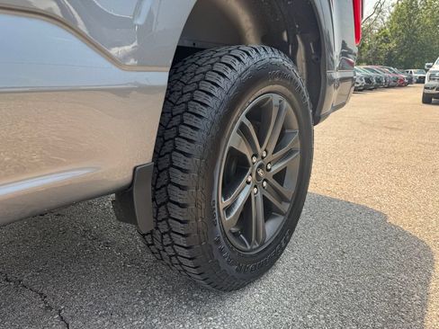 Used 2022 Ford F150 XLT w/ Equipment Group 302A High AWD/4WD image 17