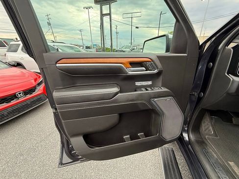 Used 2022 GMC Sierra 1500 Denali AWD/4WD image 33