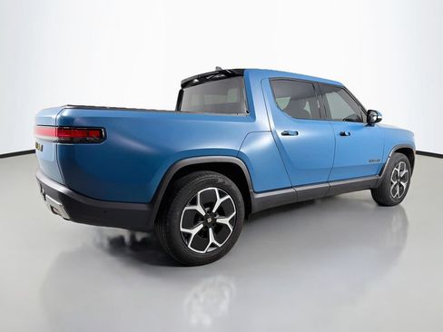Used 2023 Rivian R1T Adventure Dual AWD/4WD image 5