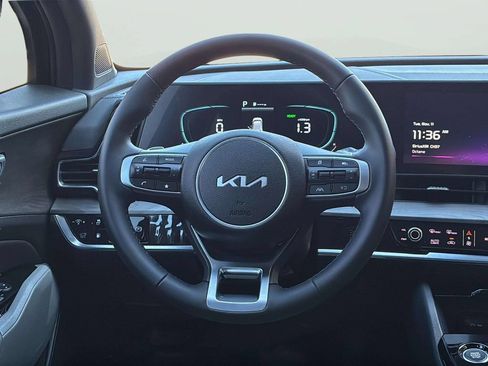 Used 2025 Kia Sportage X-Line AWD/4WD image 18