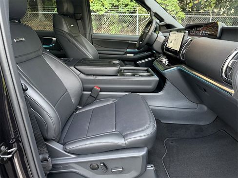 New 2025 Ford Expedition Max Platinum w/ Stealth Performance Package image 14