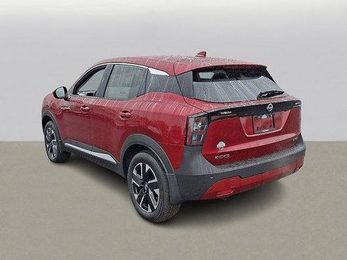 New 2025 Nissan Kicks SV image 3