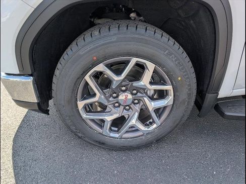 Used 2023 GMC Sierra 1500 SLT w/ SLT Premium Package image 5