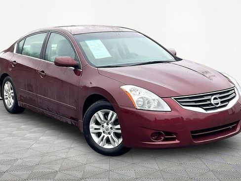 Used 2011 Nissan Altima 2.5 S w/ Convenience Pkg image 3