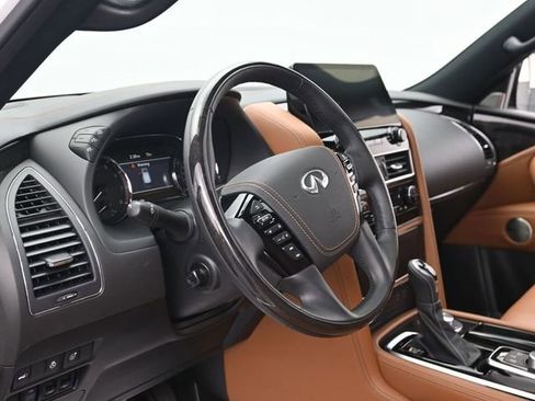 Used 2024 INFINITI QX80 Sensory w/ Cargo Package image 15
