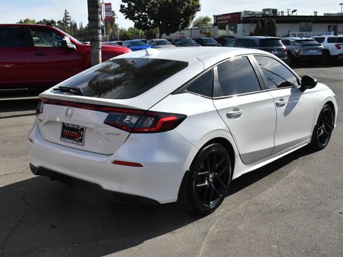 Used 2025 Honda Civic Sport image 8