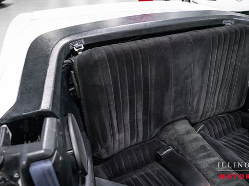 Used 1991 Pontiac Firebird Trans Am RWD image 30