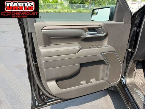 New 2026 Chevrolet Silverado 1500 RST w/ Dark Appearance Package AWD/4WD image 11