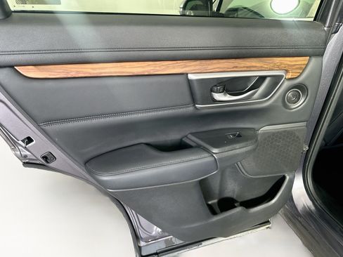 Used 2020 Honda CR-V Touring image 28